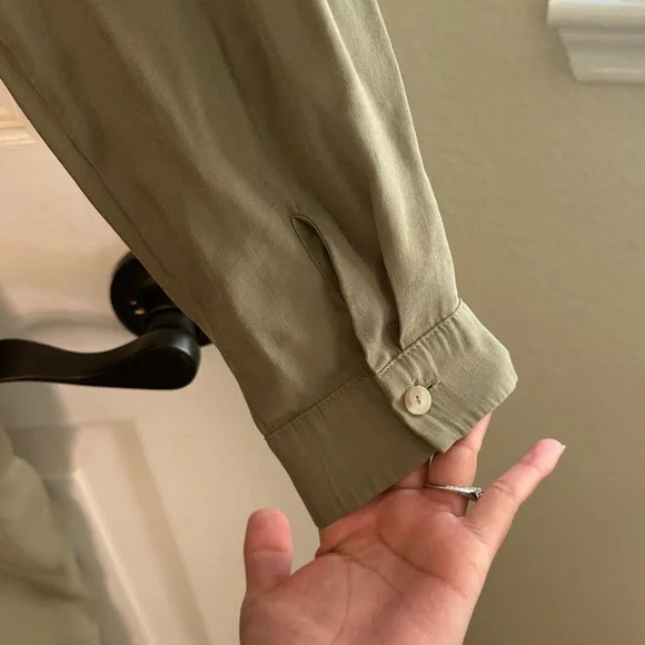 Anthropologie Long Sleeve V-Neck Knot Front Midi Dress - Picture 7 of 15